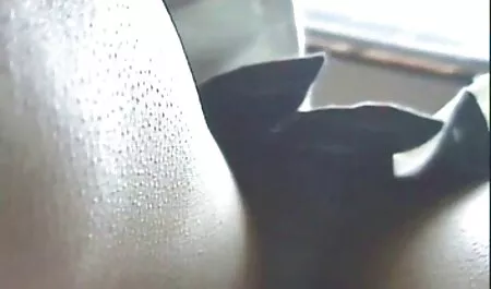 Śmiałem się, siedząc darmowe filmy porno dziewica w ustach.