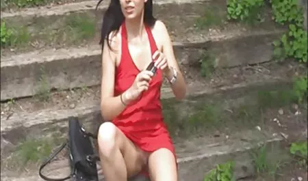 Sąsiad filmy porno za darmo z murzynkami zjada na aparat i daje sąsiadowi