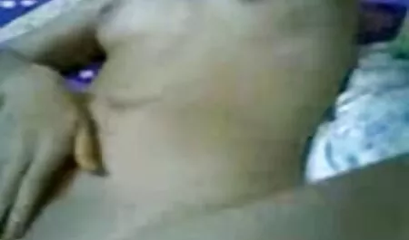 Młody dziecko ciesząc a dobrze ręczna robota darmowe filmy porno do pobrania na telefon