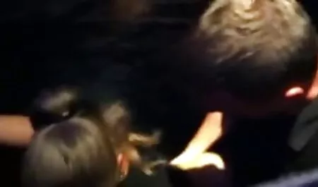 Oczyść otwór otworu BB i zainstaluj go na górze darmowe filmy porno doktor