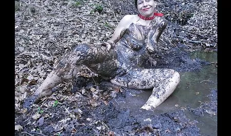 Wala pociera dildo i masturbuje się stojąc obok raka darmowe filmy erotyne
