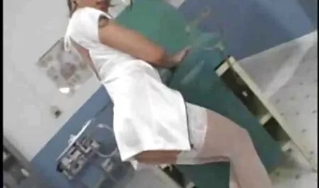Samantha paski jej czarny free filmy erotyczne majtki wyjście z jej mocno cipki
