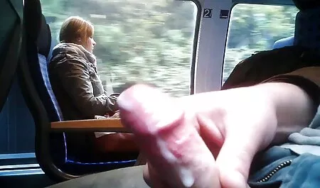 Mężczyzna darmowe filmiki erotyczne tylko dla dorosłych lubi lizać otwory Lily