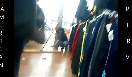 Ta soczysta brunetka darmowa erotyka filmiki ma bzika na punkcie kurwa analnego