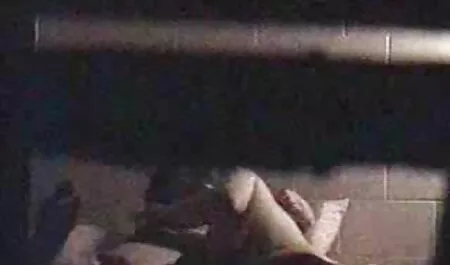 Piękna ashley filmy eotyczne darmowe w siłowni rozciąganie miejsce