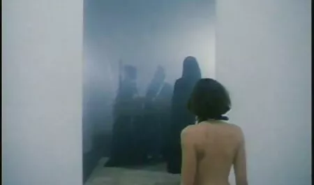 Hojnie Lizać dziewczynę i poszukaj film porno za darmo pieprzyć się z zgniłym drzewem