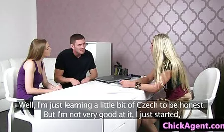 Znowu moja żona erotyka filmiki erotyczne pieprzy się z rakiem